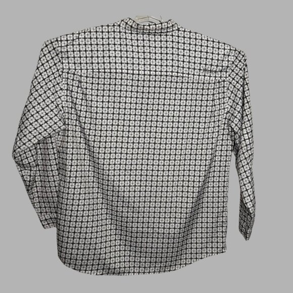 Huk Men’s Size XXL Long Sleeve Button Down Black and Gray Checkered Print Shirt - Picture 3 of 6